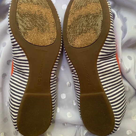 *SOLD* BCBGeneration nautical ballet flats - Picture 4 of 4